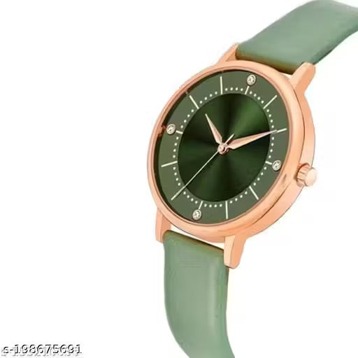 Best Quality Royal Embossed Designer Shiny Round Dial Watch