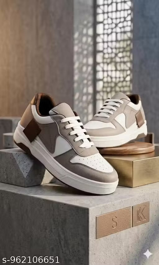 Trendy Fashionable sneakers for women