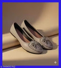 Trendy Women's Laser-Cut Grey Bellies
